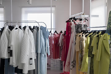 [Sonia Dilalla Showroom]